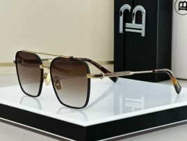 Picture of Balmain Sunglasses _SKUfw52140001fw